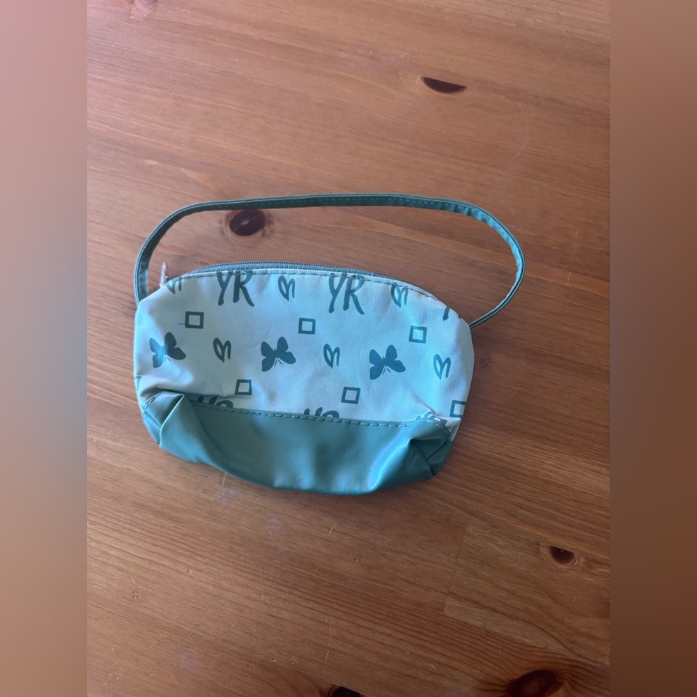 Sweet Purse - Picture 2 of 5